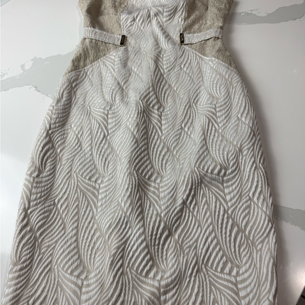 Calvin Klein Textured Sheath Beige and White Midi Dress Size 2 - Picture 3 of 12